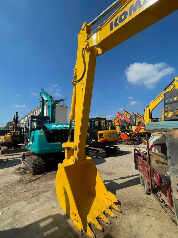 Komatsu PC 130 - Rupsgraafmachine: afbeelding 3 Komatsu PC 130 - Rupsgraafmachine: afbeelding 3