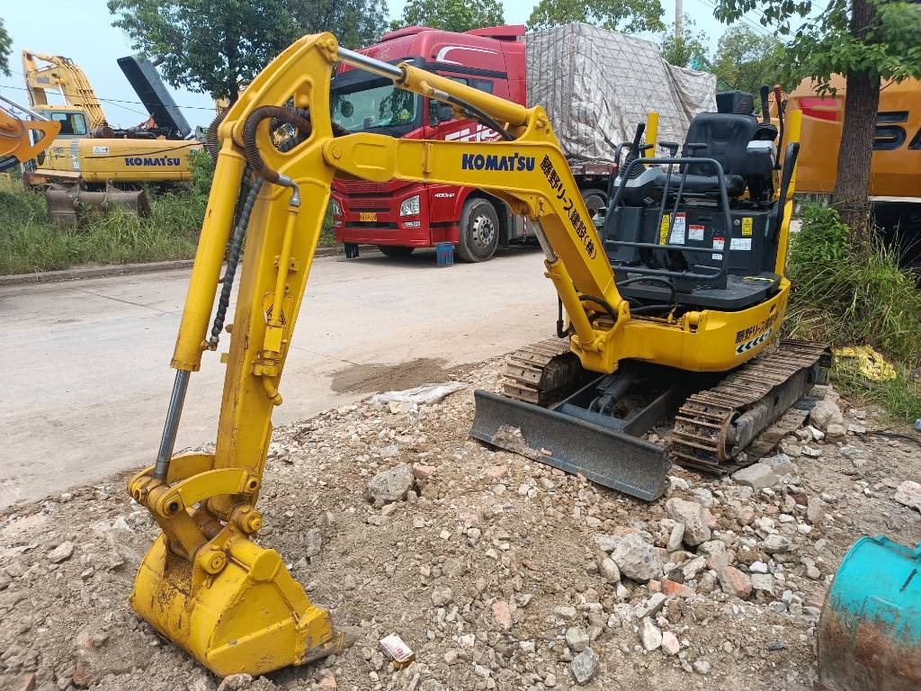 Komatsu PC 18 - Rupsgraafmachine: afbeelding 1 Komatsu PC 18 - Rupsgraafmachine: afbeelding 1