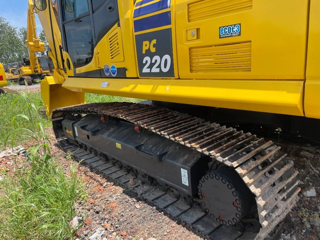 Komatsu PC 220 - Rupsgraafmachine: afbeelding 3 Komatsu PC 220 - Rupsgraafmachine: afbeelding 3