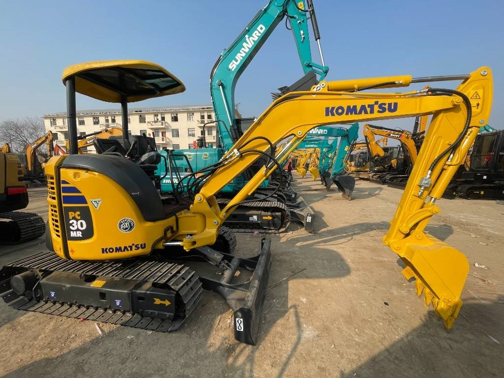 Komatsu PC 30 - Rupsgraafmachine: afbeelding 1 Komatsu PC 30 - Rupsgraafmachine: afbeelding 1