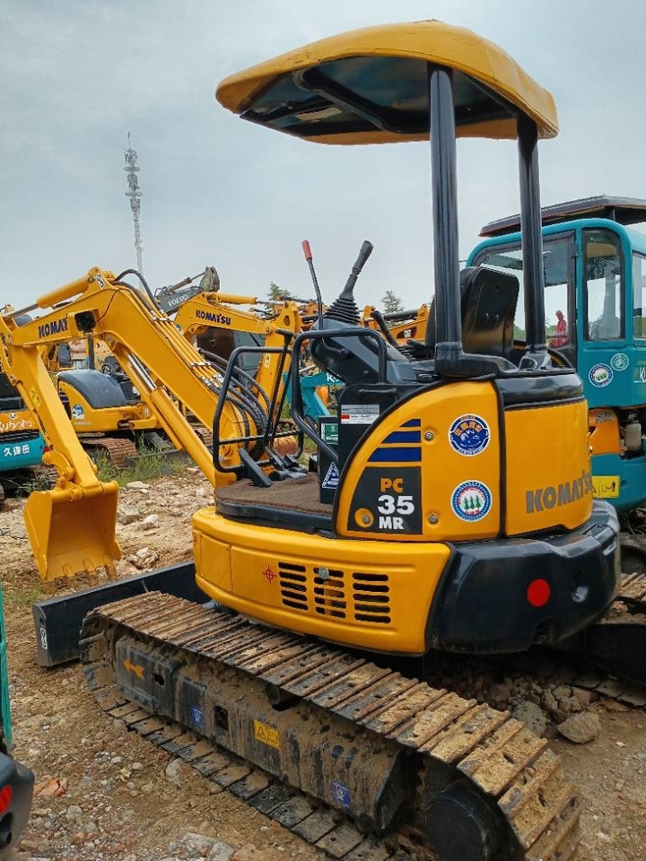 Komatsu PC 35 - Rupsgraafmachine: afbeelding 4 Komatsu PC 35 - Rupsgraafmachine: afbeelding 4