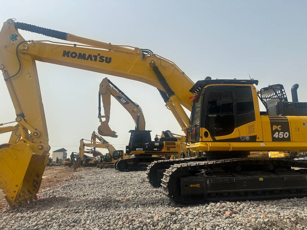 Komatsu PC 450 - Rupsgraafmachine: afbeelding 2 Komatsu PC 450 - Rupsgraafmachine: afbeelding 2