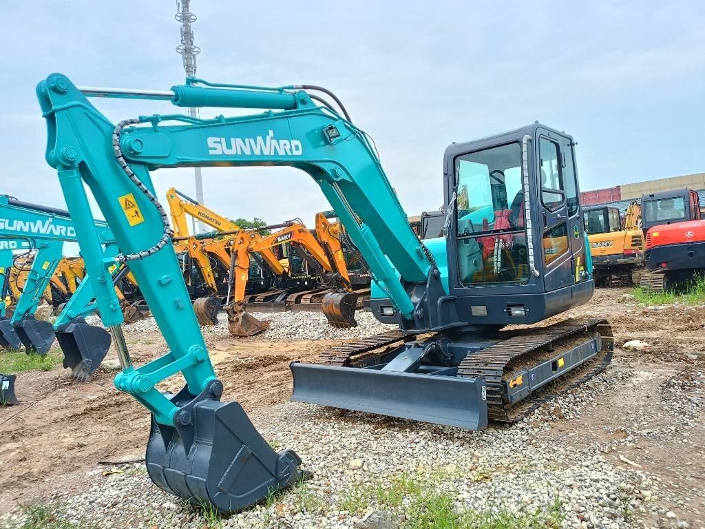 Sunward SWE 70 - Rupsgraafmachine: afbeelding 1 Sunward SWE 70 - Rupsgraafmachine: afbeelding 1