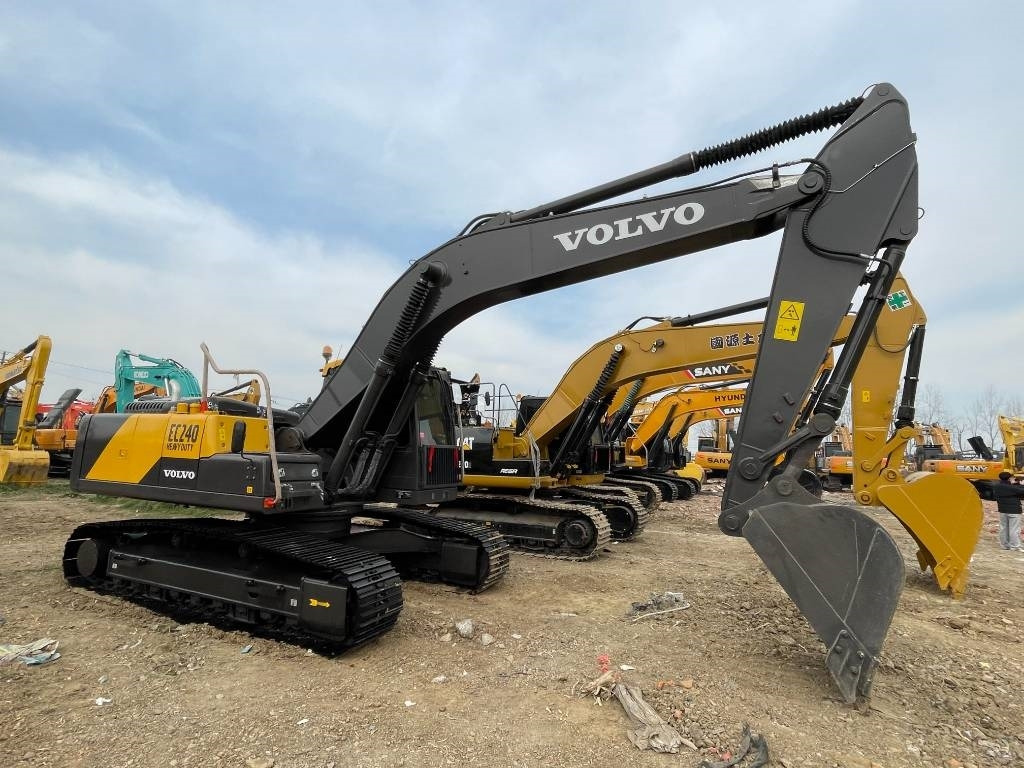 Volvo EC 240 - Rupsgraafmachine: afbeelding 1 Volvo EC 240 - Rupsgraafmachine: afbeelding 1