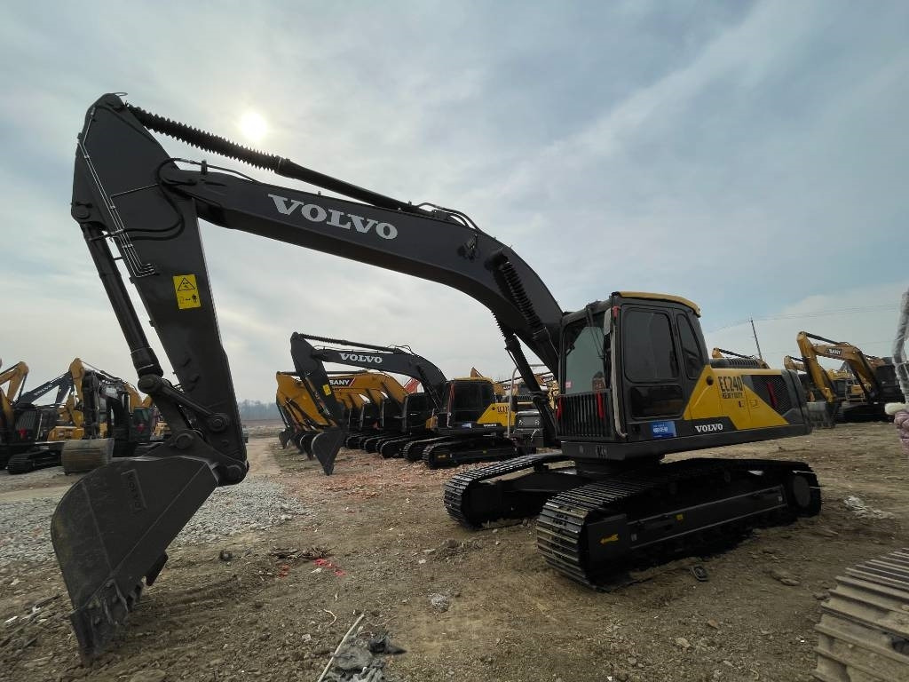 Volvo EC 240 - Rupsgraafmachine: afbeelding 3 Volvo EC 240 - Rupsgraafmachine: afbeelding 3