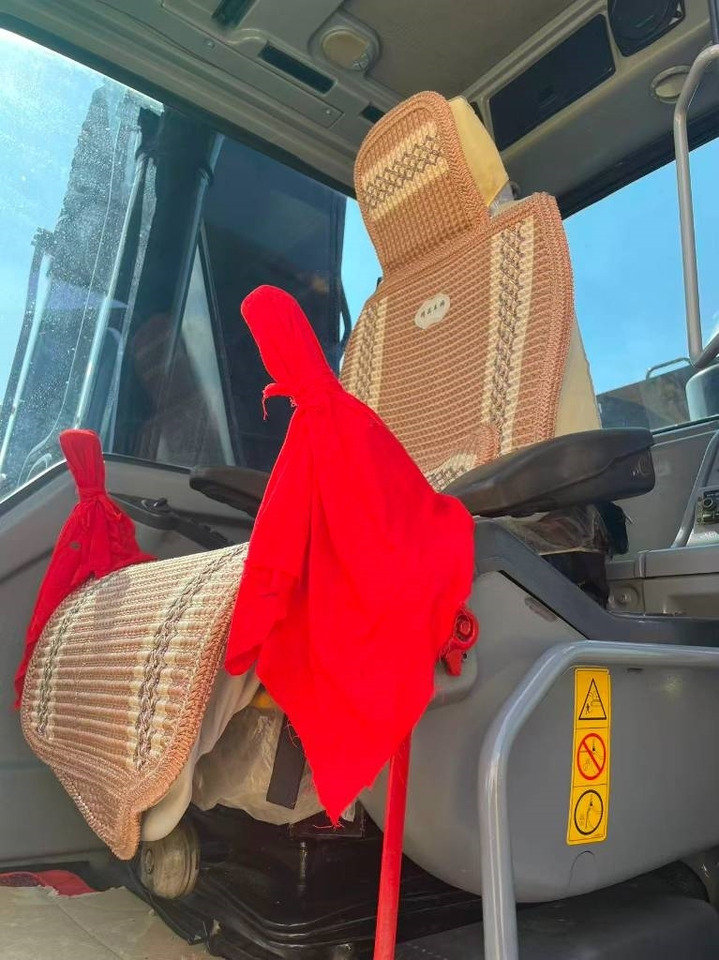 Volvo EC 240 - Rupsgraafmachine: afbeelding 3 Volvo EC 240 - Rupsgraafmachine: afbeelding 3