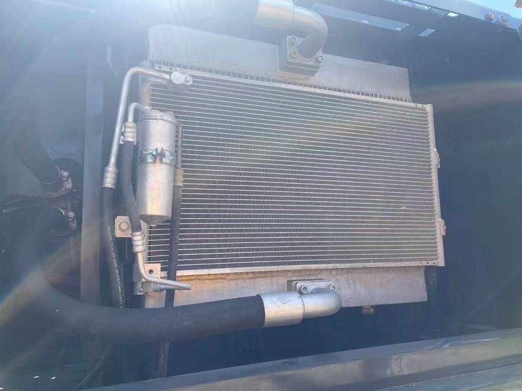 Volvo EC 240 - Rupsgraafmachine: afbeelding 5 Volvo EC 240 - Rupsgraafmachine: afbeelding 5