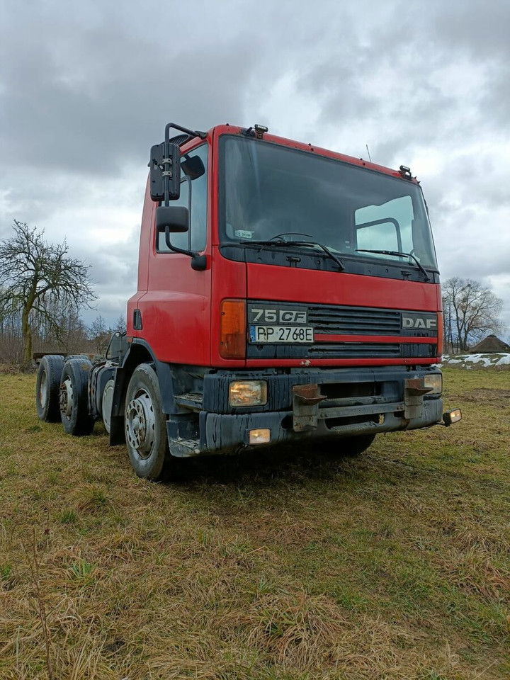 DAF CF 75.250 - Chassis vrachtwagen: afbeelding 2 DAF CF 75.250 - Chassis vrachtwagen: afbeelding 2