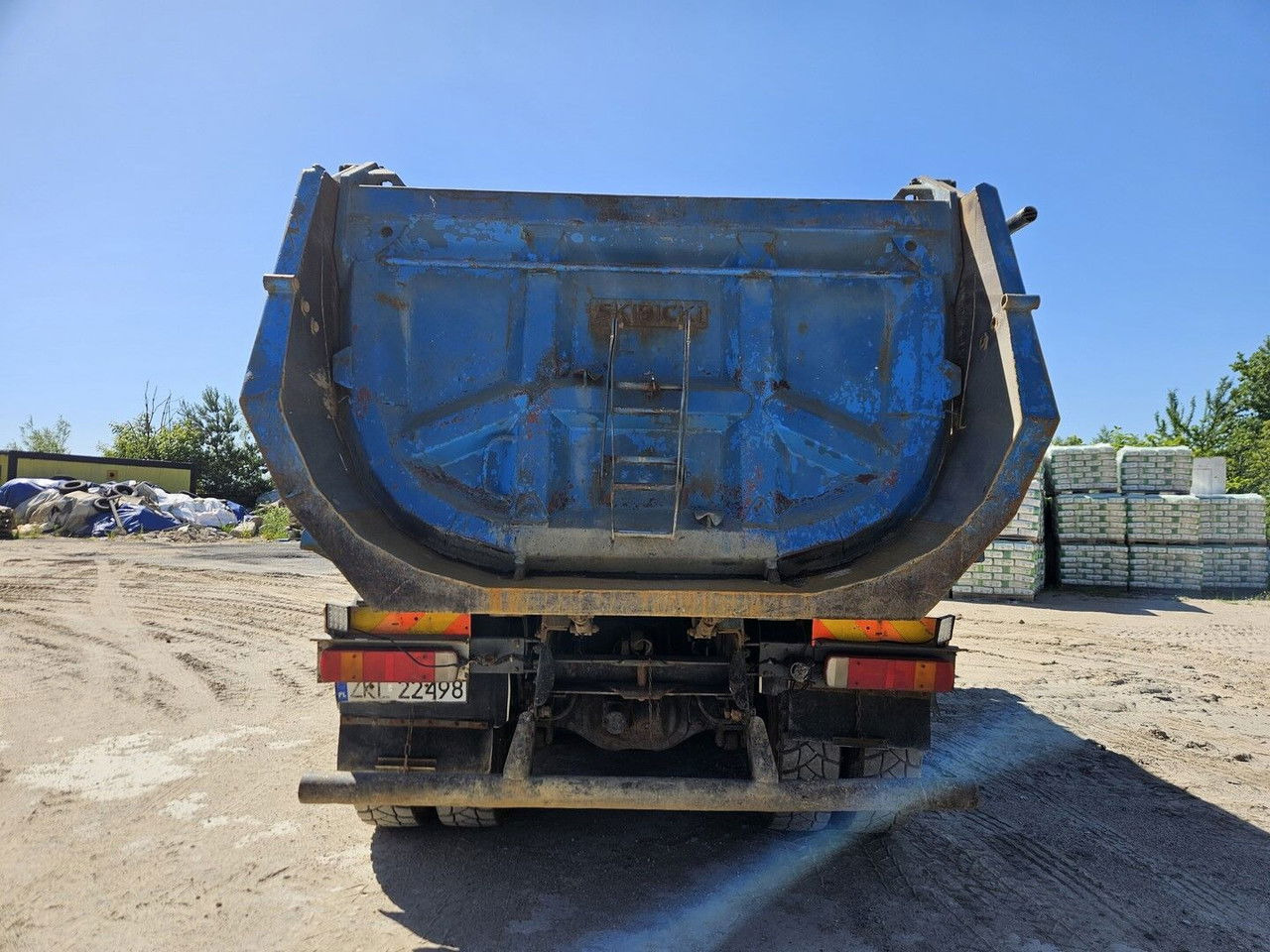 Scania R420 8X4 -Tipper -Full Spring - Kipper vrachtwagen: afbeelding 5 Scania R420 8X4 -Tipper -Full Spring - Kipper vrachtwagen: afbeelding 5