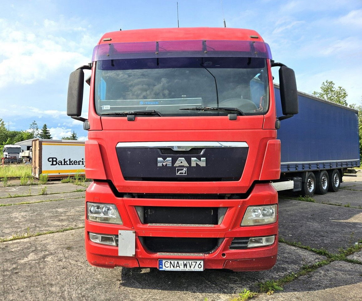 MAN TGX 18.440 XLX - manual - Trekker: afbeelding 2 MAN TGX 18.440 XLX - manual - Trekker: afbeelding 2