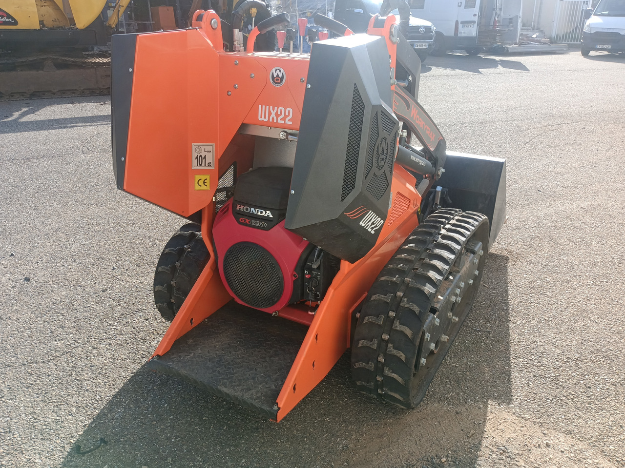 Cast Loaders Worky Trax WX22 - Compacte rupslader: afbeelding 3 Cast Loaders Worky Trax WX22 - Compacte rupslader: afbeelding 3
