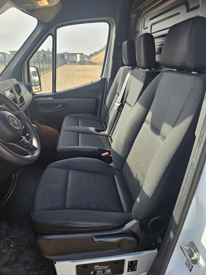 Mercedes-Benz Mercedes-Benz Sprinter L2H2 907 315 CDI - Bestelwagen gesloten laadbak: afbeelding 5 Mercedes-Benz Mercedes-Benz Sprinter L2H2 907 315 CDI - Bestelwagen gesloten laadbak: afbeelding 5