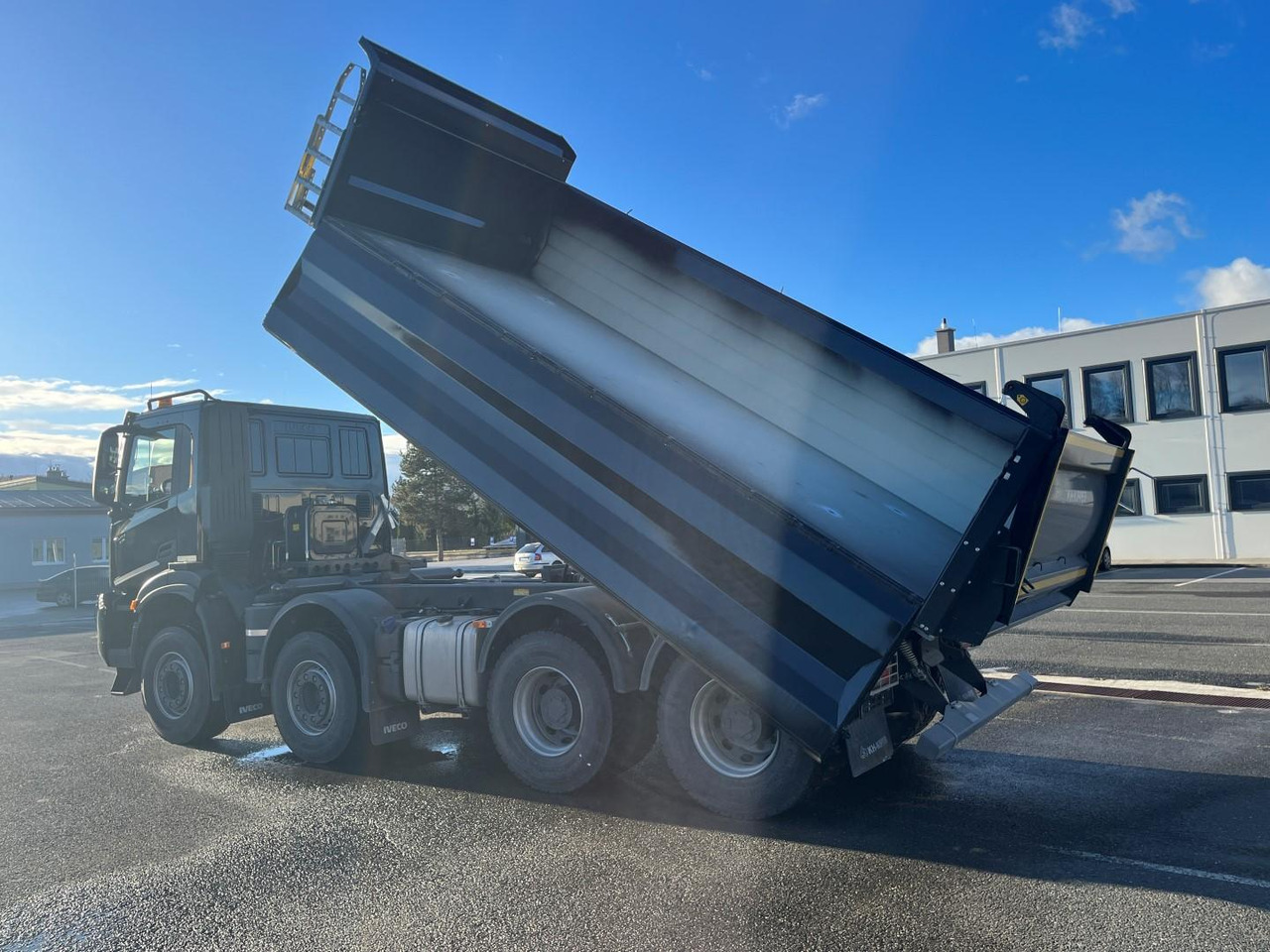 Nieuw Kipper vrachtwagen Iveco T-WAY, 410, 8x4, Sklápač S2 BORDMATIC: afbeelding 10