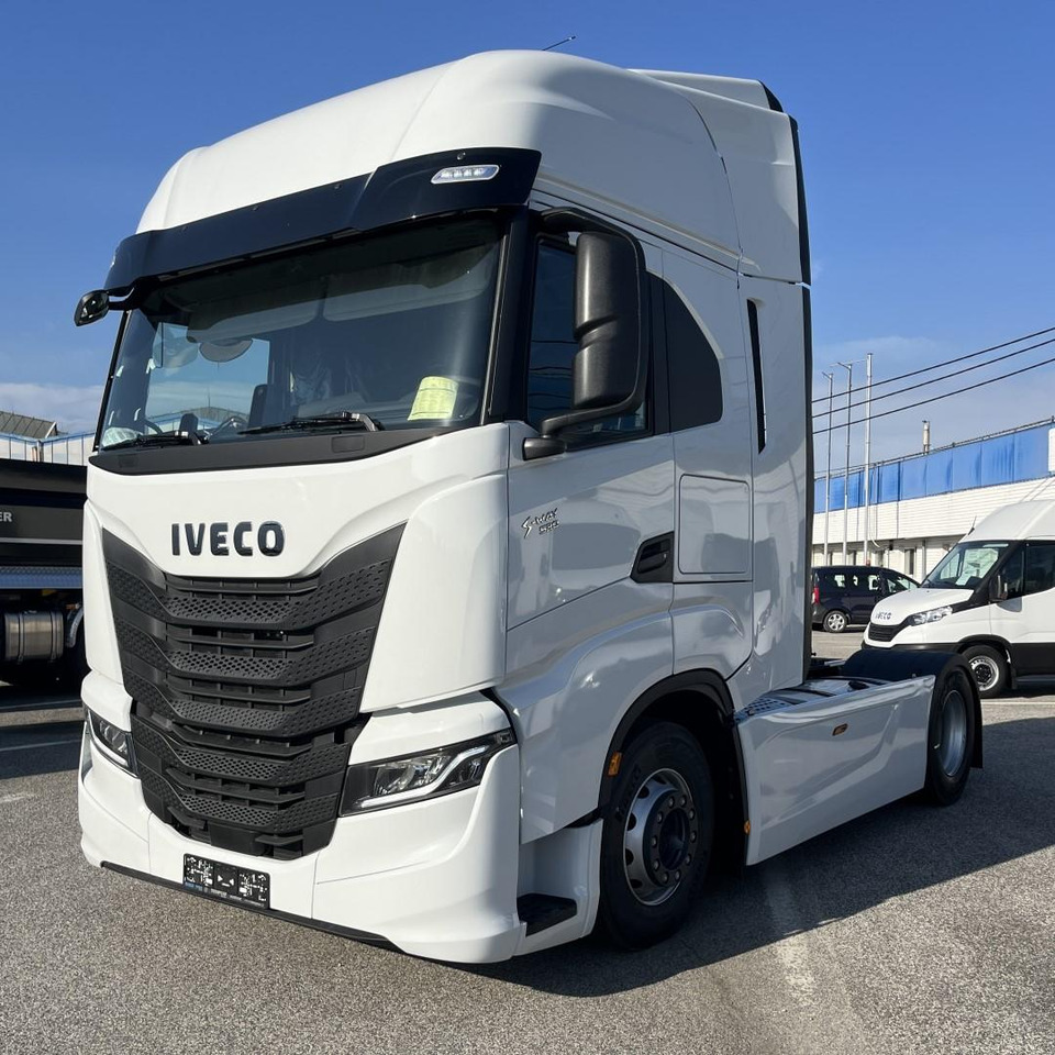Iveco S-WAY, 530, AS440S53TP - Trekker: afbeelding 2 Iveco S-WAY, 530, AS440S53TP - Trekker: afbeelding 2