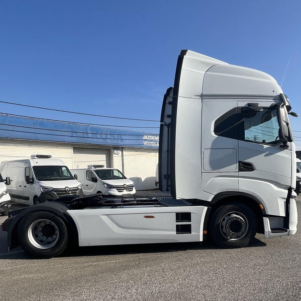 Iveco S-WAY, 530, AS440S53TP - Trekker: afbeelding 4 Iveco S-WAY, 530, AS440S53TP - Trekker: afbeelding 4