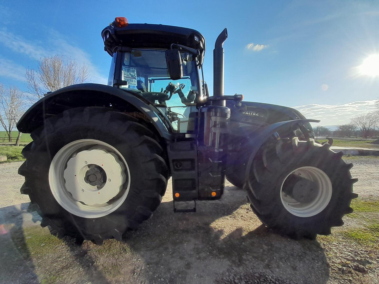 Valtra S, 394, MR 19 - Tractor: afbeelding 2 Valtra S, 394, MR 19 - Tractor: afbeelding 2