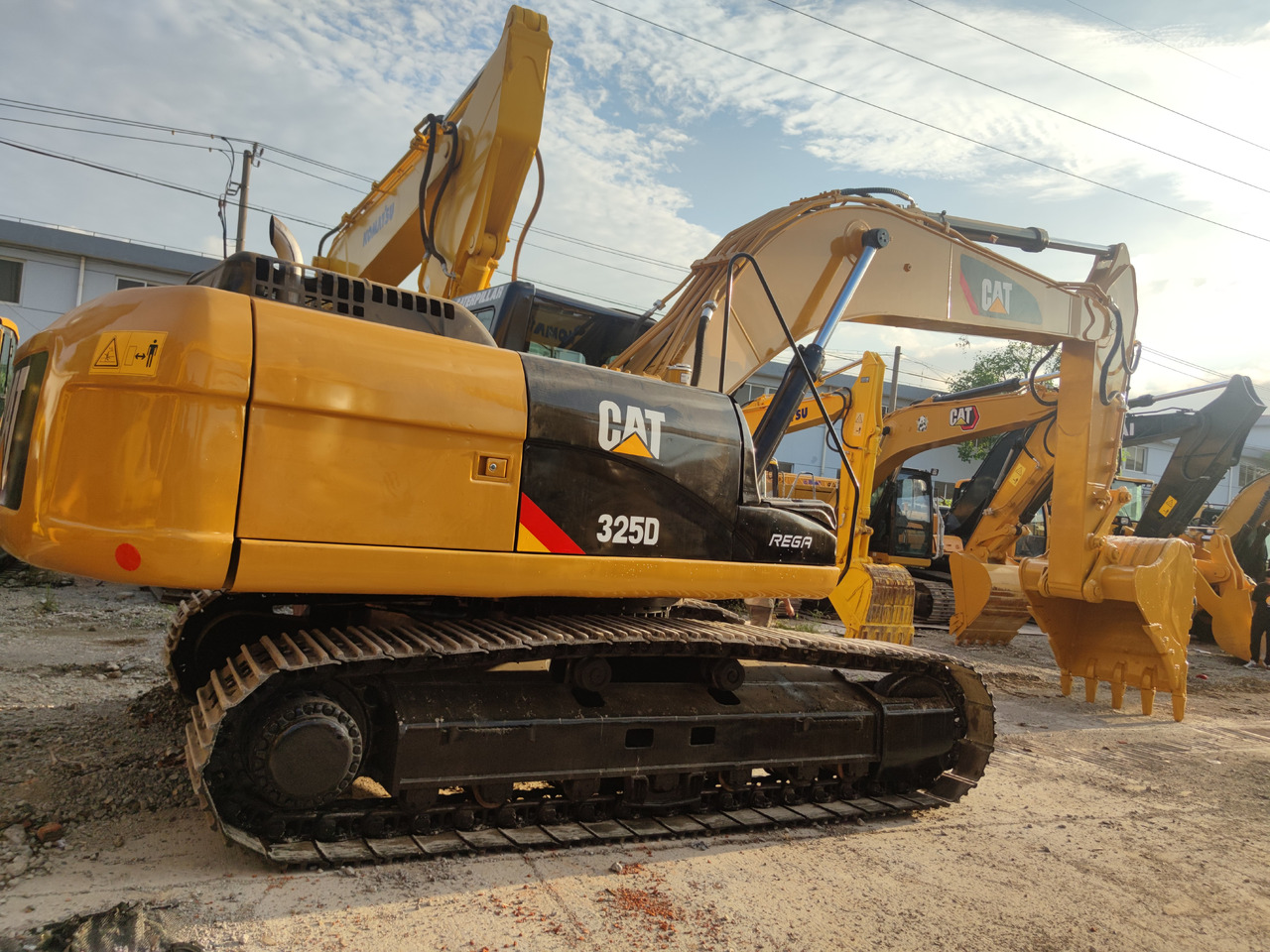 CATERPILLAR 325D - Rupsgraafmachine: afbeelding 5 CATERPILLAR 325D - Rupsgraafmachine: afbeelding 5