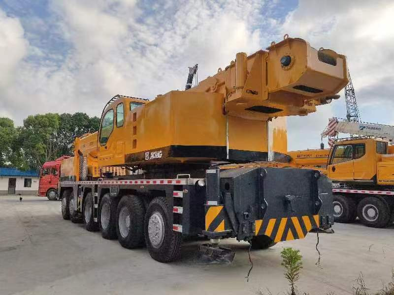 Mobiele kraan XCMG QY100K used Truck crane 100ton crane: afbeelding 6