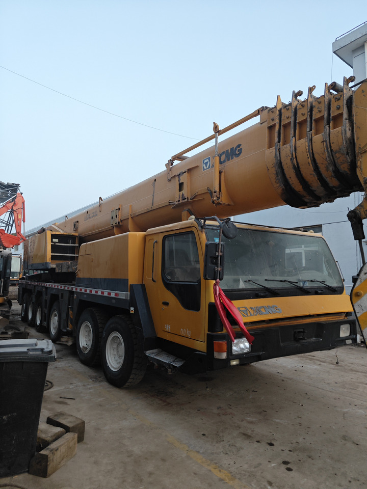 XCMG QY130K 130TON Truck crane - Mobiele kraan: afbeelding 1 XCMG QY130K 130TON Truck crane - Mobiele kraan: afbeelding 1