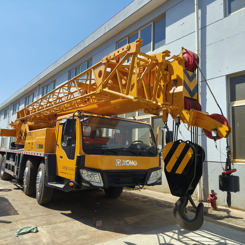 XCMG QY70K - Mobiele kraan: afbeelding 1 XCMG QY70K - Mobiele kraan: afbeelding 1