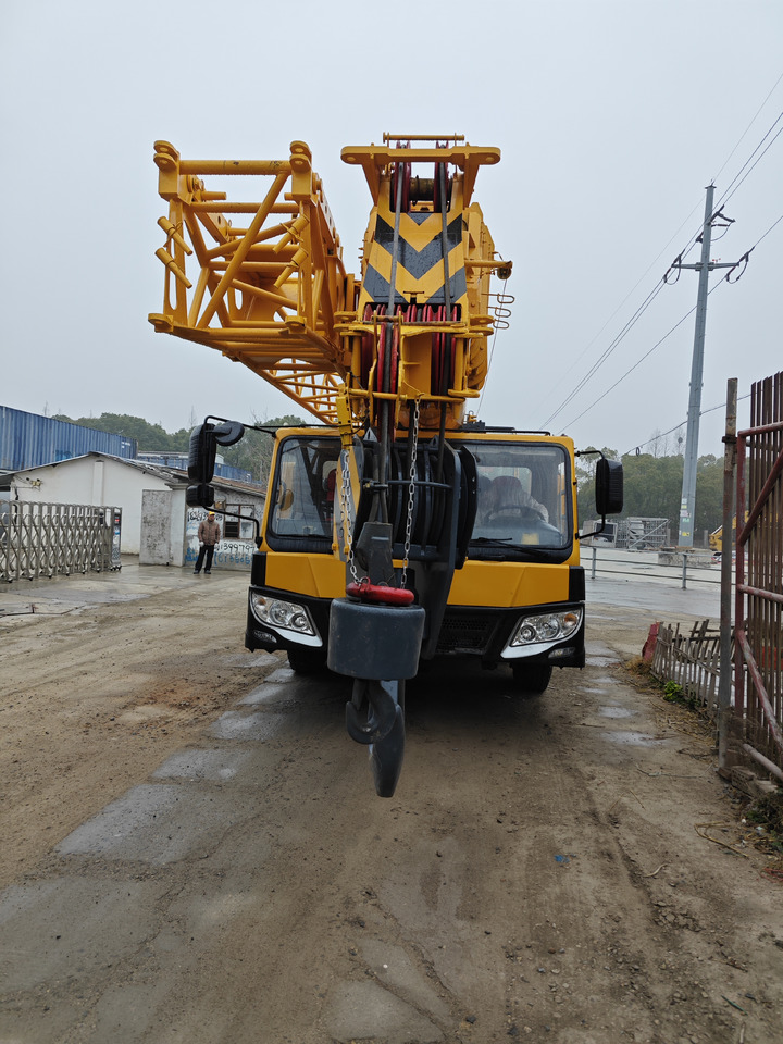 XCMG QY70K QY70K-II - Mobiele kraan: afbeelding 3 XCMG QY70K QY70K-II - Mobiele kraan: afbeelding 3