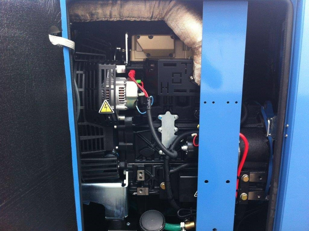 Nieuw Industrie generator Sdmo K22 - 22 kVA Generator - DPX-17003: afbeelding 12