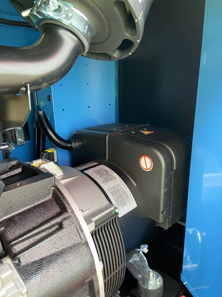Sdmo K44 - 44 kVA Generator - DPX-17005 - Industrie generator: afbeelding 3 Sdmo K44 - 44 kVA Generator - DPX-17005 - Industrie generator: afbeelding 3