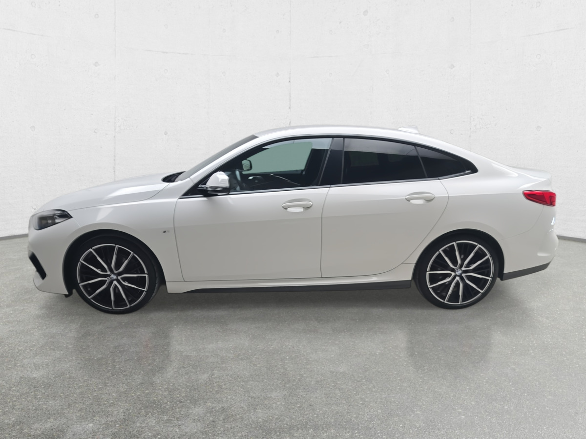 BMW 218 I SEDAN - Sedan: afbeelding 5 BMW 218 I SEDAN - Sedan: afbeelding 5