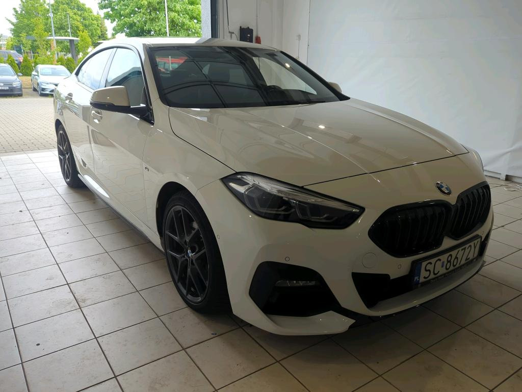 BMW 218d M Sport SEDAN - Sedan: afbeelding 1 BMW 218d M Sport SEDAN - Sedan: afbeelding 1