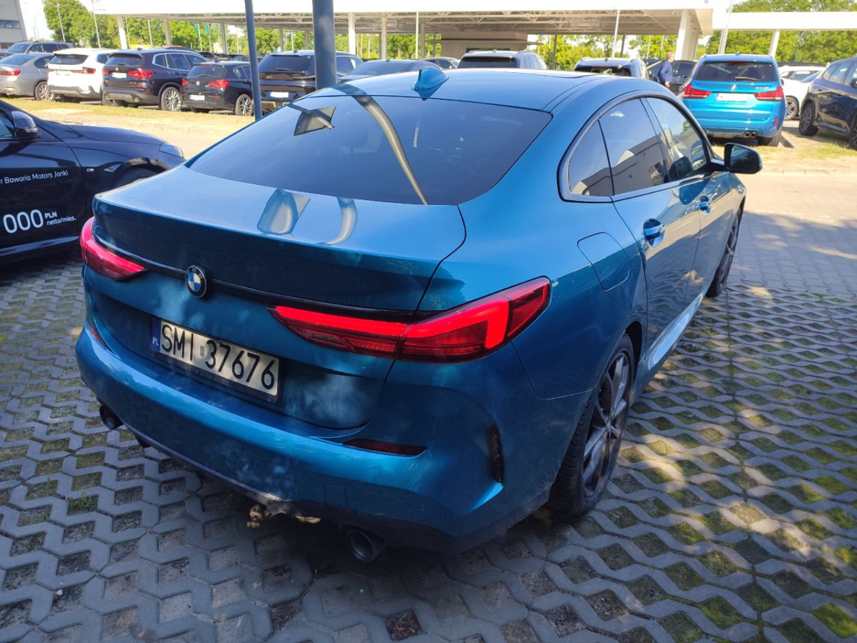 BMW 220D XDRIVE SEDAN - Sedan: afbeelding 4 BMW 220D XDRIVE SEDAN - Sedan: afbeelding 4
