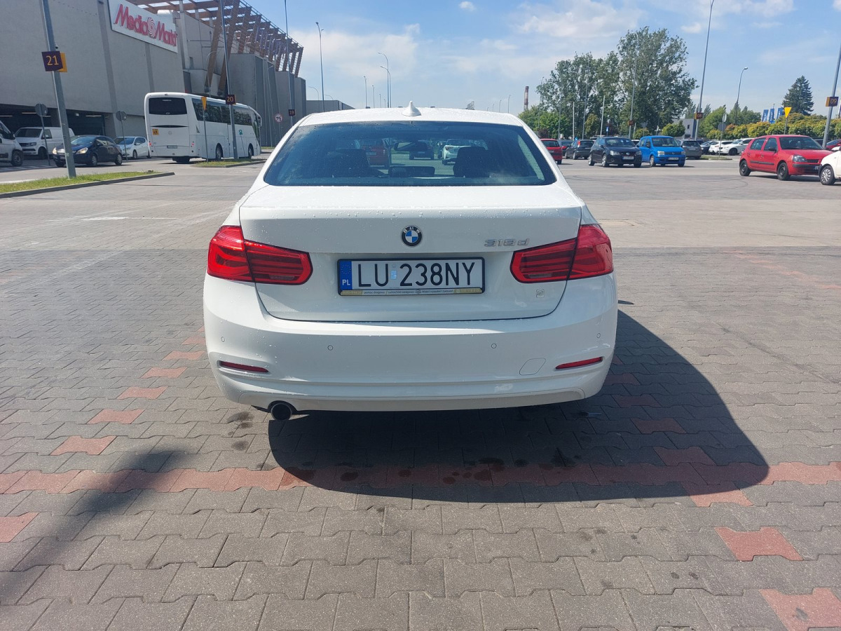 BMW 318D SEDAN - Sedan: afbeelding 4 BMW 318D SEDAN - Sedan: afbeelding 4