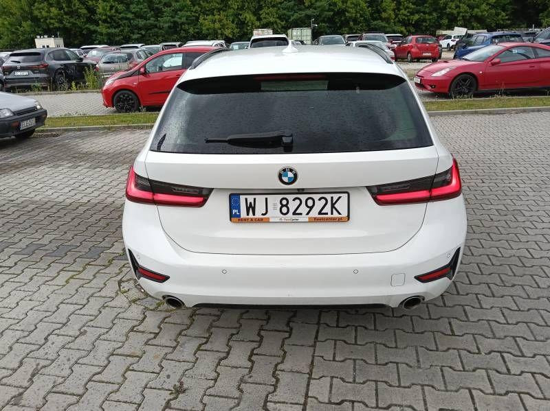 BMW 318I KOMBI - Personenwagen: afbeelding 4 BMW 318I KOMBI - Personenwagen: afbeelding 4