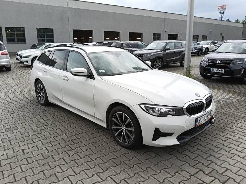 BMW 318I KOMBI - Personenwagen: afbeelding 1 BMW 318I KOMBI - Personenwagen: afbeelding 1