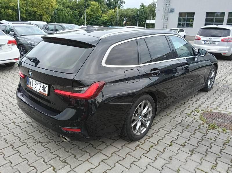 BMW 318I KOMBI - Personenwagen: afbeelding 3 BMW 318I KOMBI - Personenwagen: afbeelding 3