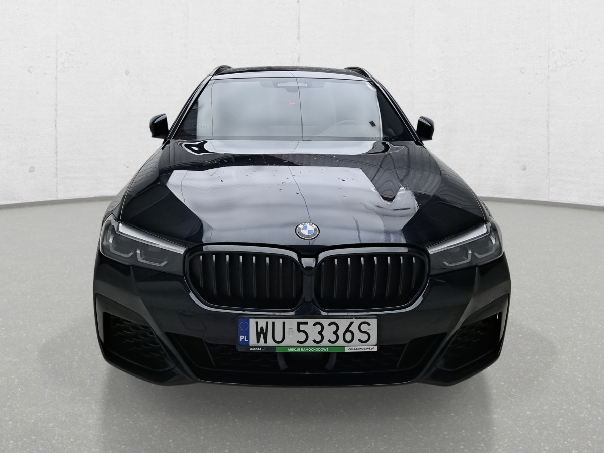 BMW 520D XDRIVE KOMBI - Personenwagen: afbeelding 3 BMW 520D XDRIVE KOMBI - Personenwagen: afbeelding 3