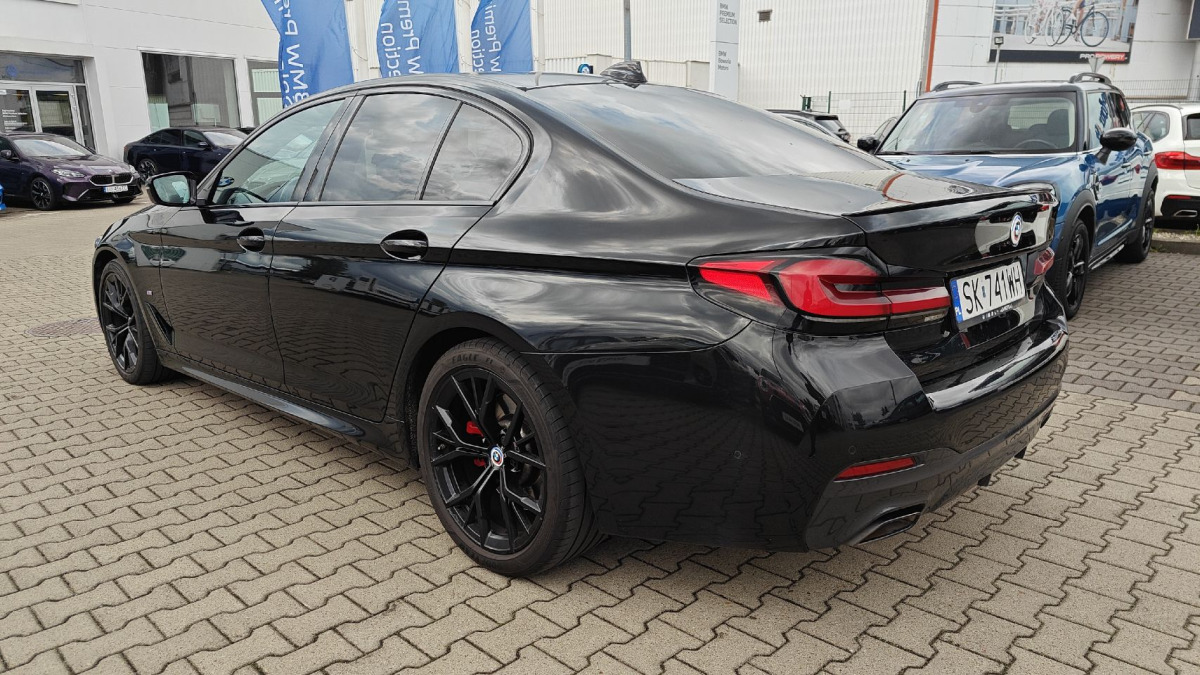 BMW 520d xDrive mHEV M Sport SEDAN - Sedan: afbeelding 4 BMW 520d xDrive mHEV M Sport SEDAN - Sedan: afbeelding 4