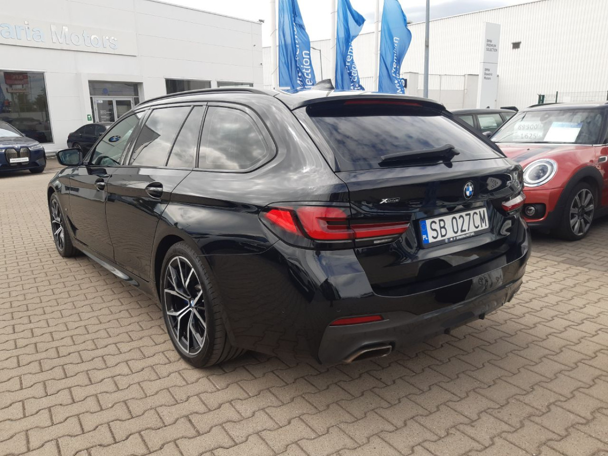 BMW 530i xDrive mHEV M Sport KOMBI - Personenwagen: afbeelding 4 BMW 530i xDrive mHEV M Sport KOMBI - Personenwagen: afbeelding 4
