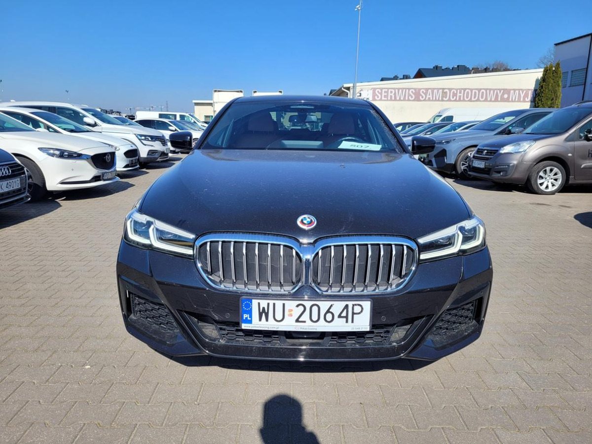 BMW 540D XDRIVE SEDAN - Sedan: afbeelding 2 BMW 540D XDRIVE SEDAN - Sedan: afbeelding 2