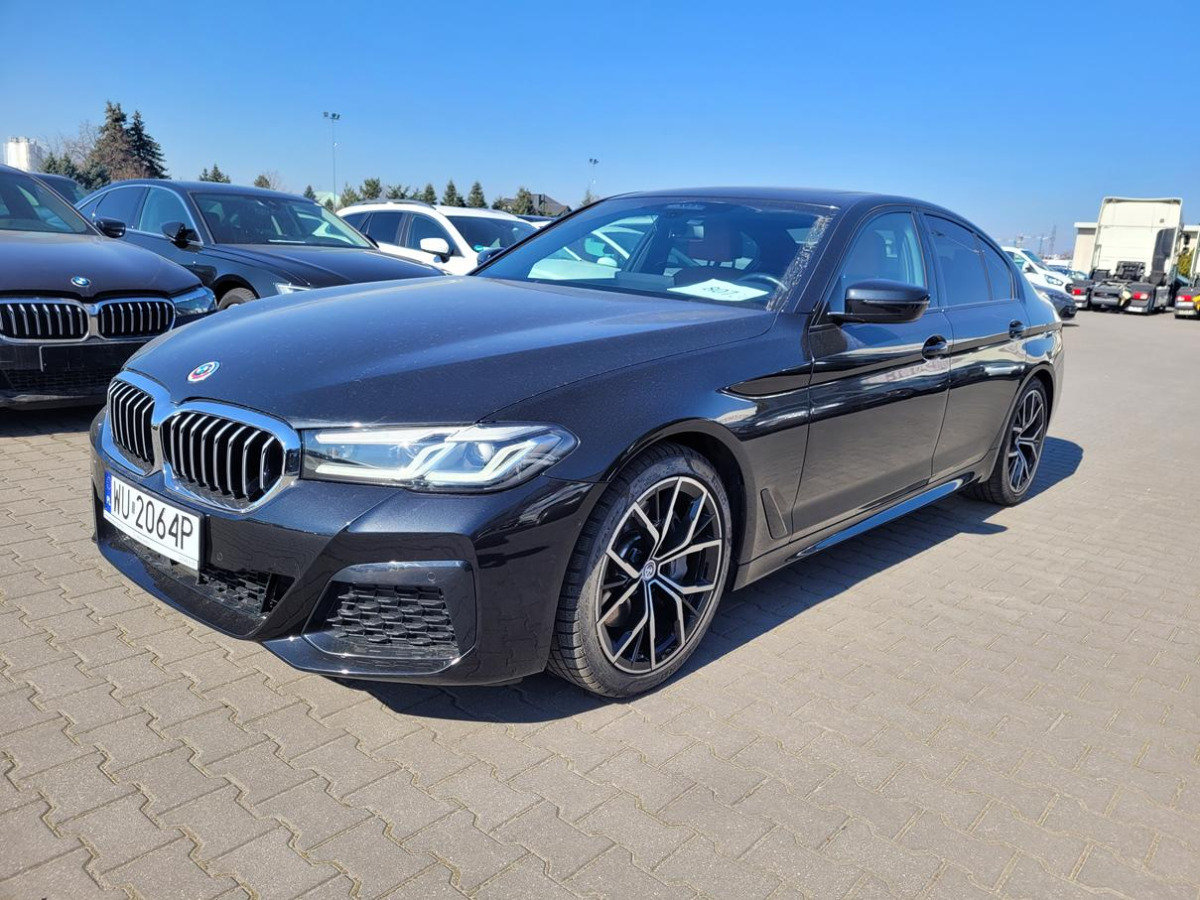 BMW 540D XDRIVE SEDAN - Sedan: afbeelding 3 BMW 540D XDRIVE SEDAN - Sedan: afbeelding 3