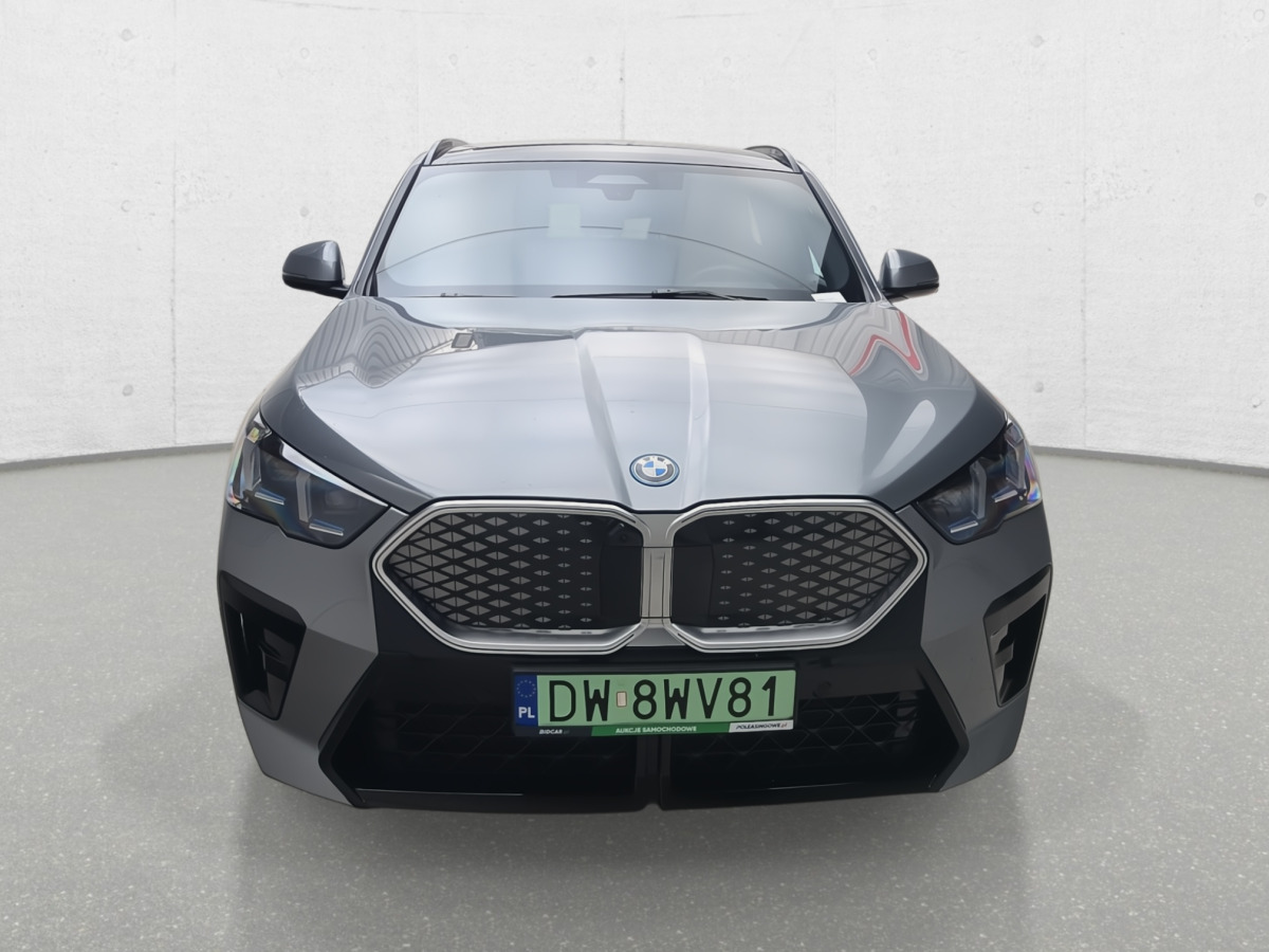 BMW IX2 XDRIVE30 SUV - SUV: afbeelding 3 BMW IX2 XDRIVE30 SUV - SUV: afbeelding 3