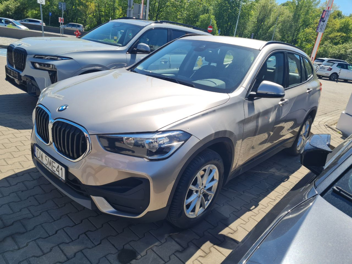 BMW X1 SUV - SUV: afbeelding 2 BMW X1 SUV - SUV: afbeelding 2