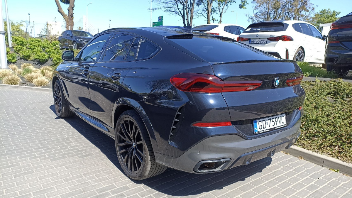 BMW X6 M50i SUV - SUV: afbeelding 4 BMW X6 M50i SUV - SUV: afbeelding 4