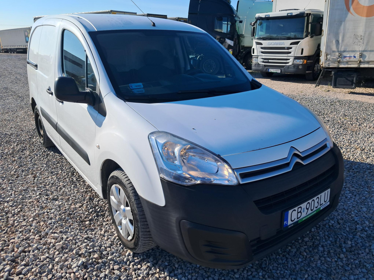 CITROEN BERLINGO FURGON BLASZAK - Gesloten bestelwagen: afbeelding 1 CITROEN BERLINGO FURGON BLASZAK - Gesloten bestelwagen: afbeelding 1
