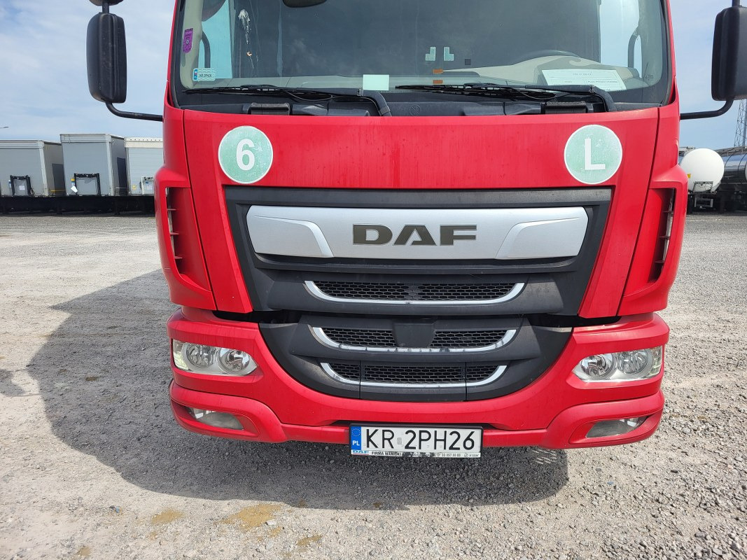DAF LF SOLÓWKA - Schuifzeilen vrachtwagen: afbeelding 3 DAF LF SOLÓWKA - Schuifzeilen vrachtwagen: afbeelding 3