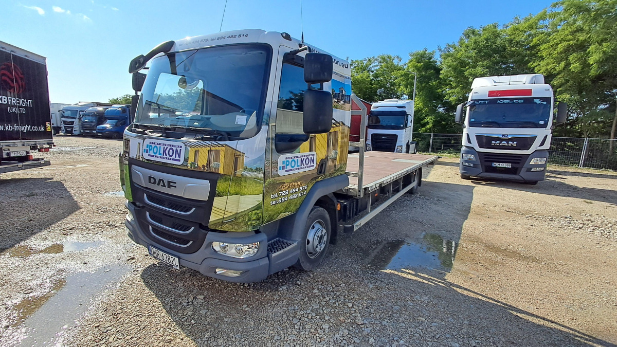 DAF LF230 FA 108/ZPL + NACZEPA REDOS - Vrachtwagen met open laadbak: afbeelding 2 DAF LF230 FA 108/ZPL + NACZEPA REDOS - Vrachtwagen met open laadbak: afbeelding 2