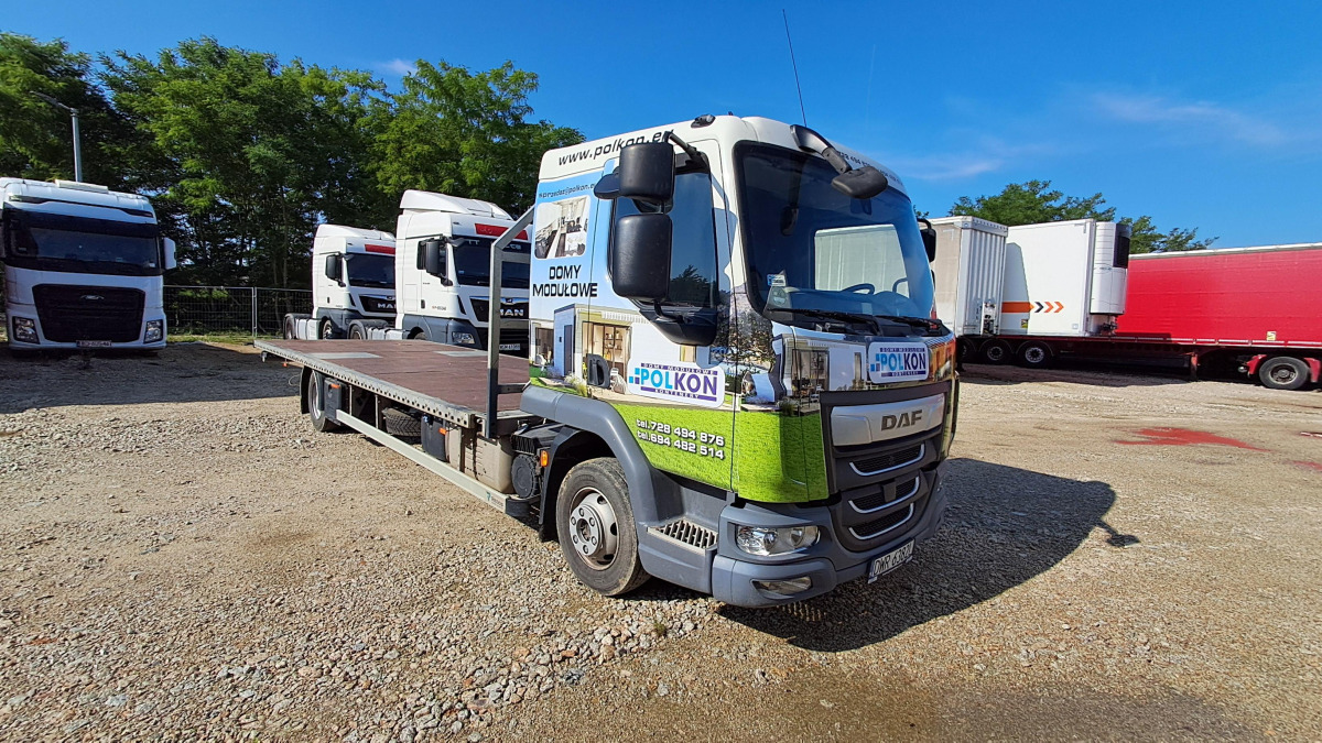 DAF LF230 FA 108/ZPL + NACZEPA REDOS - Vrachtwagen met open laadbak: afbeelding 1 DAF LF230 FA 108/ZPL + NACZEPA REDOS - Vrachtwagen met open laadbak: afbeelding 1
