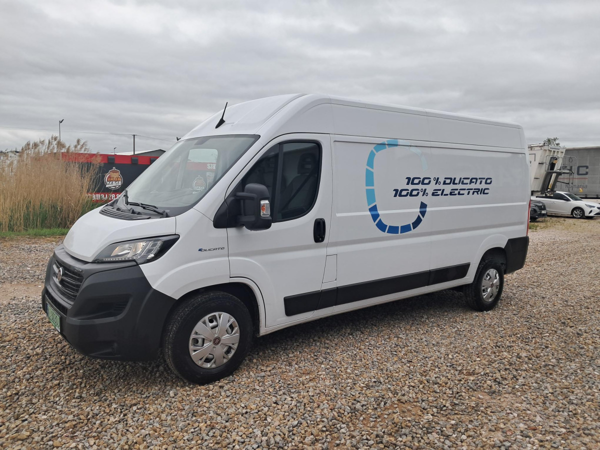 FIAT DUCATO FURGON BLASZAK - Gesloten bestelwagen, Elektrische bedrijfswagen: afbeelding 2 FIAT DUCATO FURGON BLASZAK - Gesloten bestelwagen, Elektrische bedrijfswagen: afbeelding 2