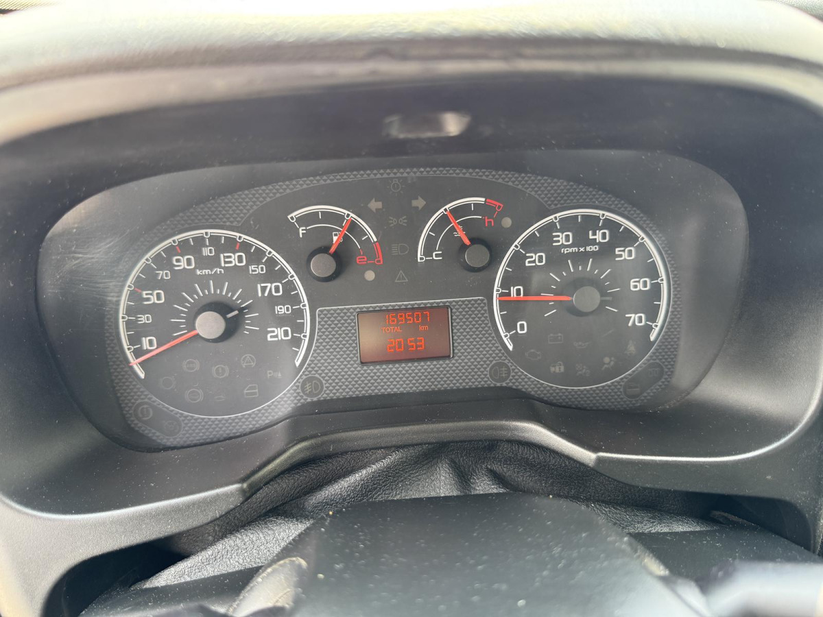 FIAT FIORINO MINIVAN - Personenwagen: afbeelding 5 FIAT FIORINO MINIVAN - Personenwagen: afbeelding 5