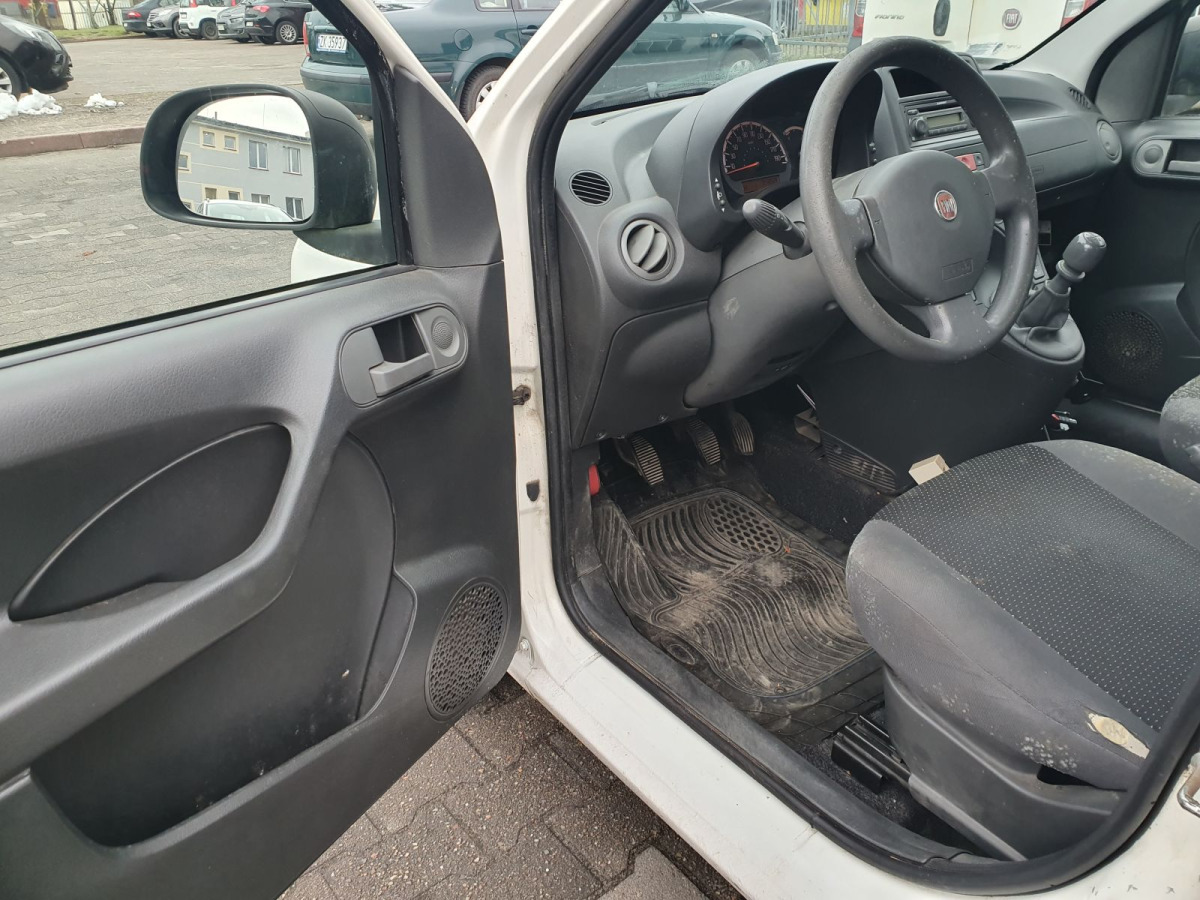 FIAT PANDA HATCHBACK - Hatchback: afbeelding 5 FIAT PANDA HATCHBACK - Hatchback: afbeelding 5