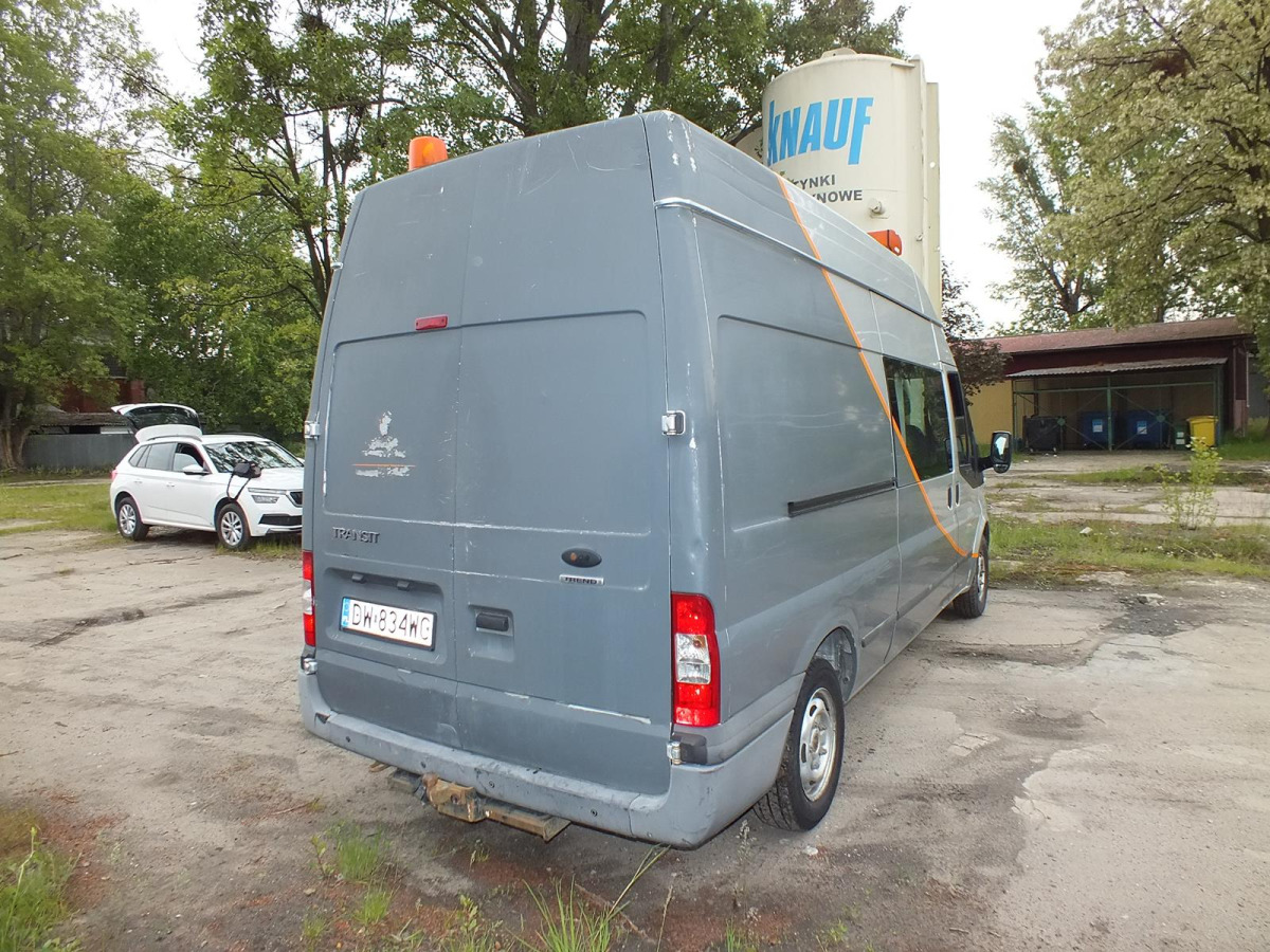FORD FT 300 FURGON BLASZAK - Gesloten bestelwagen: afbeelding 3 FORD FT 300 FURGON BLASZAK - Gesloten bestelwagen: afbeelding 3